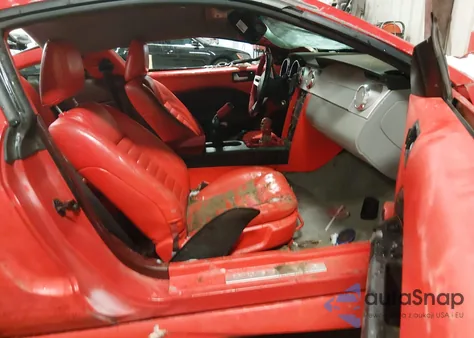 2006 Ford Mustang Gt z USA, uszkodzony, nr VIN 1ZVFT82H765198877